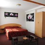호텔 Logis Le Val De Vence