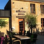 Logis Le Val De Vence 호텔 *