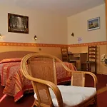 Logis Le Val De Vence 호텔 Launois-sur-Vence