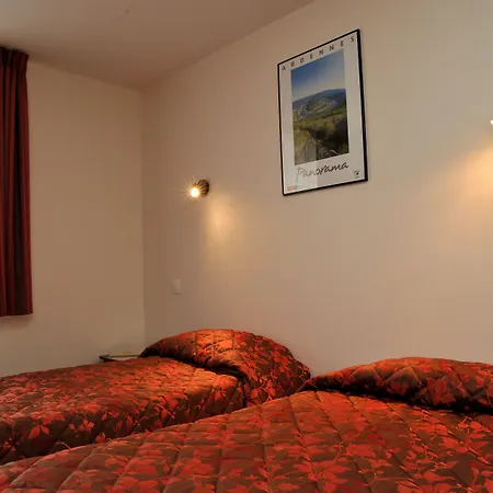 Logis Le Val De Vence * Launois-sur-Vence