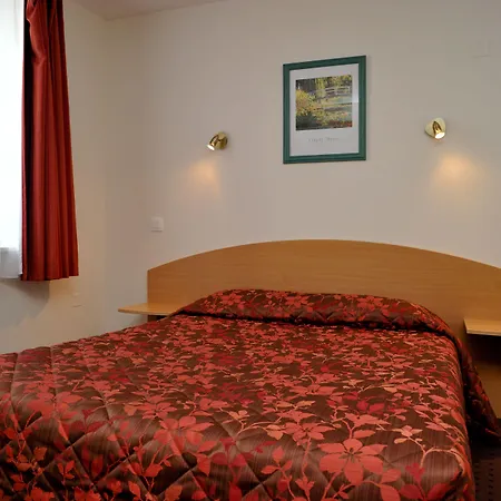 Logis Le Val De Vence Hotel *