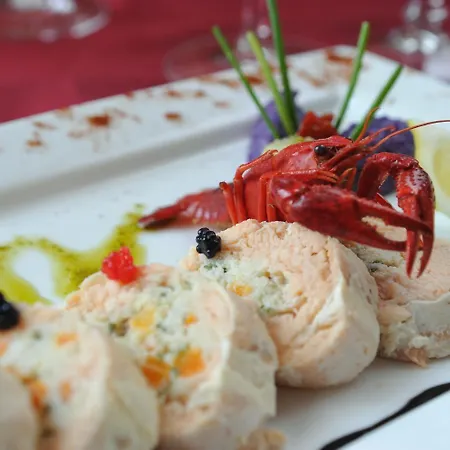 Hotel Logis Le Val De Vence *