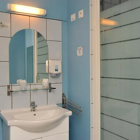 Logis Le Val De Vence *