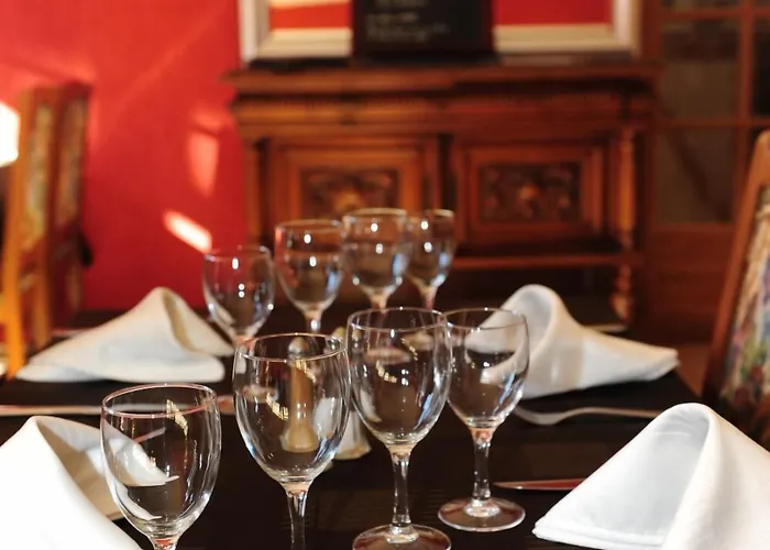 Logis Le Val De Vence * Launois-sur-Vence