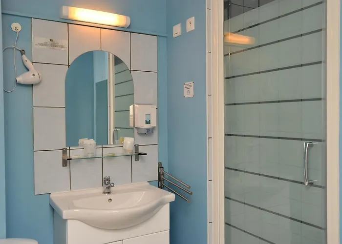 Logis Le Val De Vence *