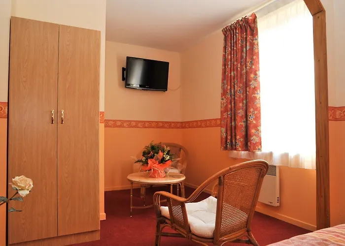 Logis Le Val De Vence