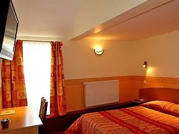 Logis Le Val De Vence Hotel